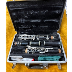 Selmer Signet 100